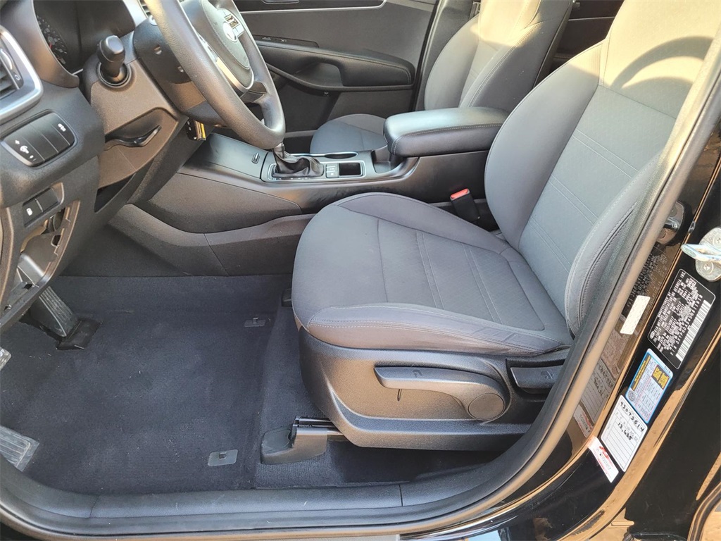 used 2020 Kia Sorento car, priced at $15,700