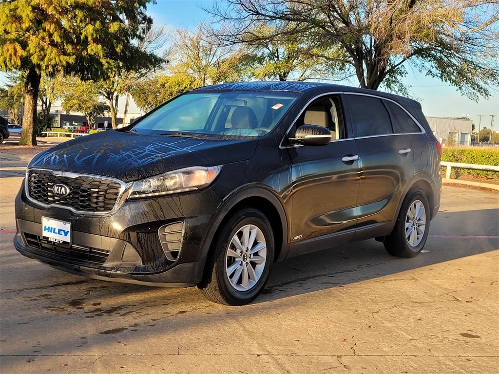 used 2020 Kia Sorento car, priced at $15,700