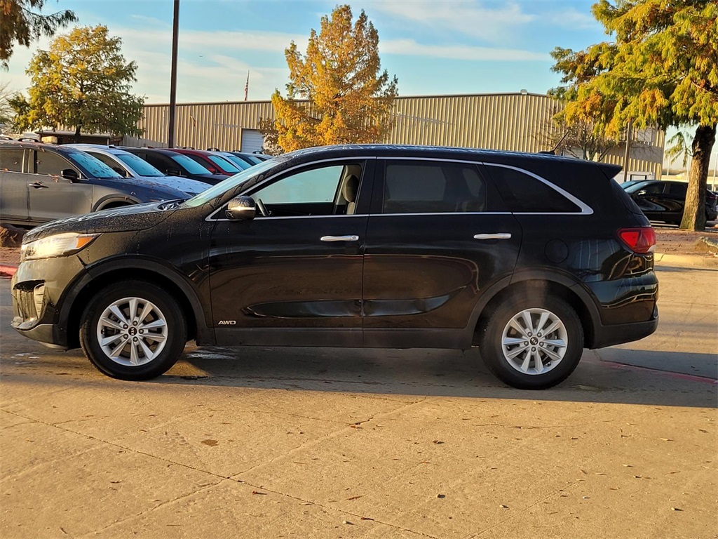 used 2020 Kia Sorento car, priced at $15,700
