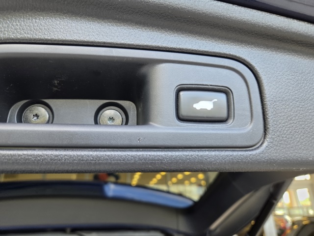 used 2018 Honda Pilot car, priced at $19,977