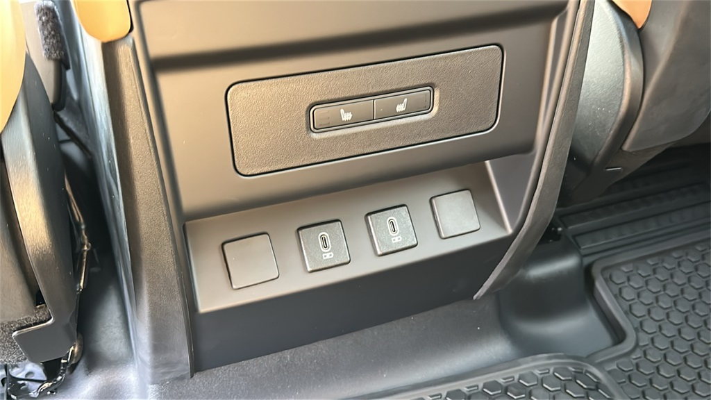 new 2026 Land Rover Defender 110 car, priced at $81,081