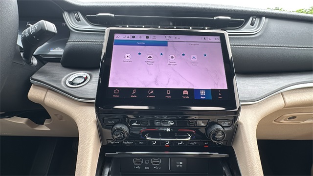 new 2025 Jeep Grand Cherokee L car, priced at $50,113