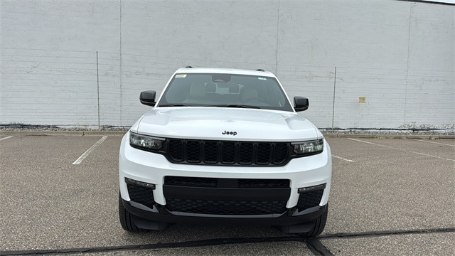 new 2025 Jeep Grand Cherokee L car, priced at $50,113