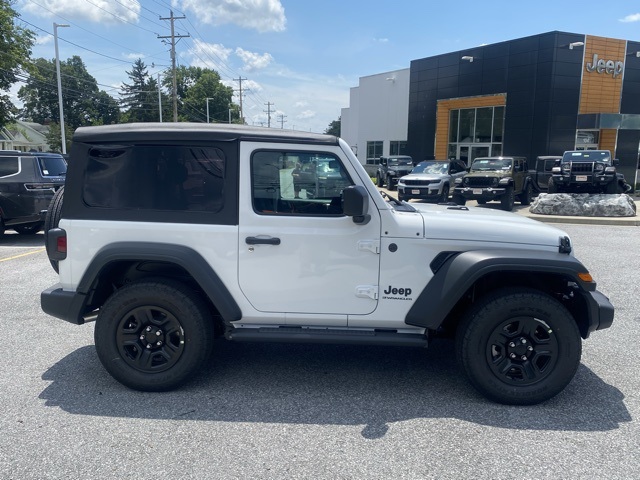 new 2025 Jeep Wrangler car, priced at $28,199
