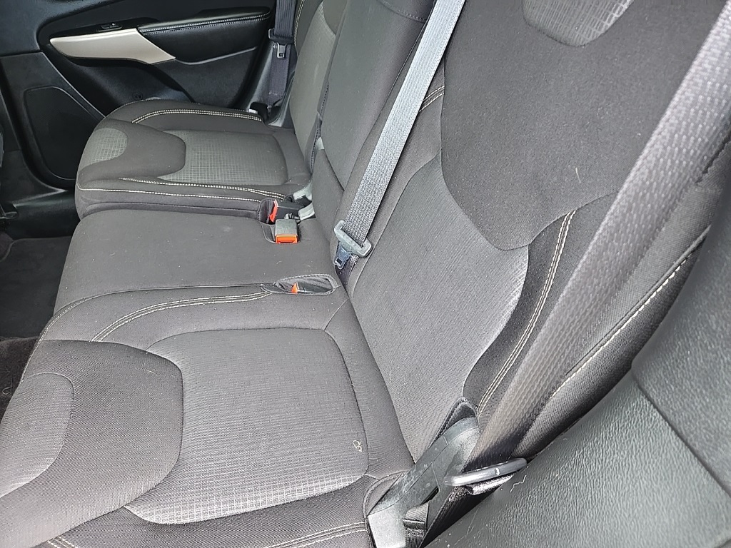 used 2017 Jeep Cherokee car, priced at $11,700