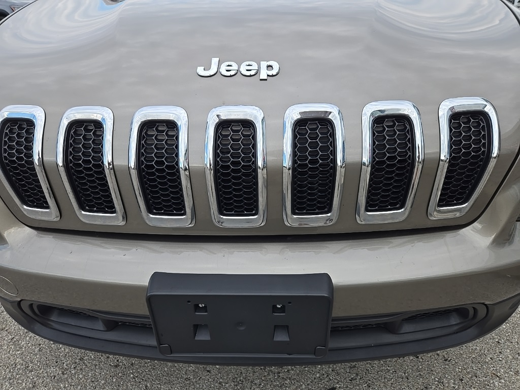 used 2017 Jeep Cherokee car, priced at $11,700