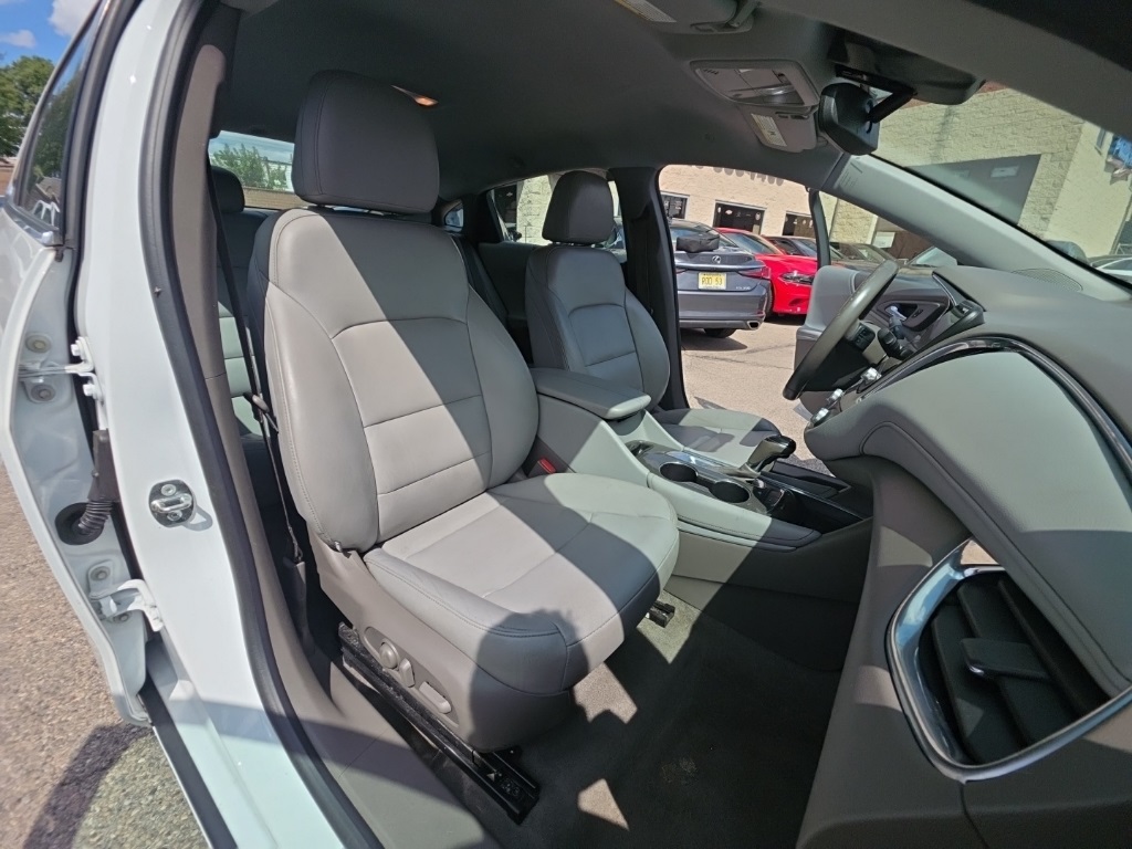 used 2016 Chevrolet Malibu car, priced at $9,895