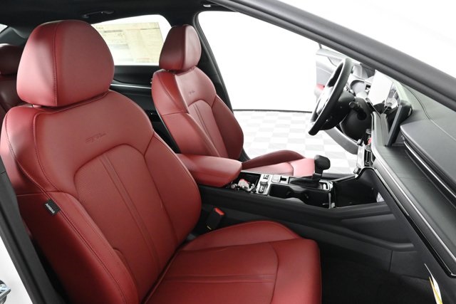 new 2025 Kia K5 car, priced at $31,925
