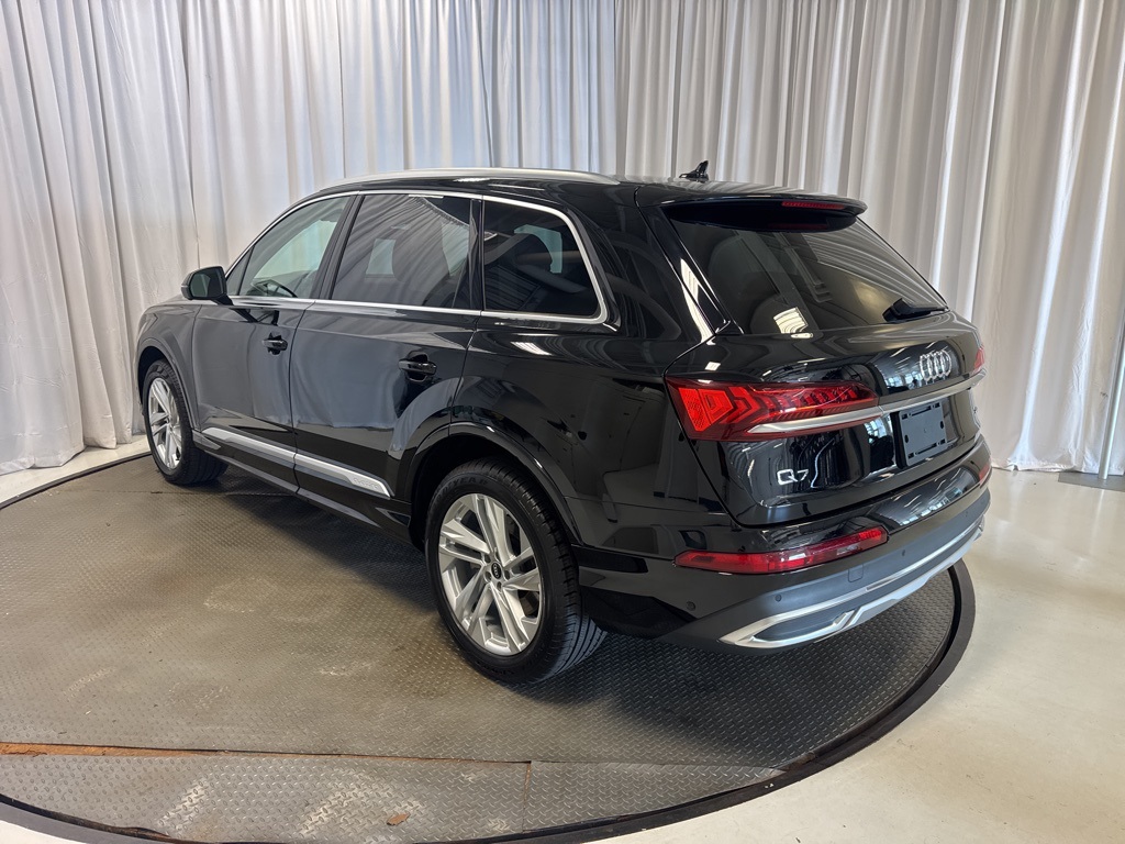 used 2021 Audi Q7 car, priced at $24,569