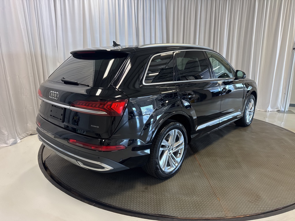 used 2021 Audi Q7 car, priced at $24,569