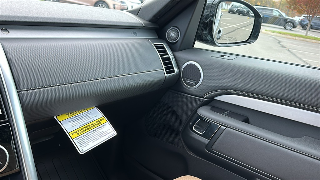 new 2026 Land Rover Discovery car, priced at $80,940