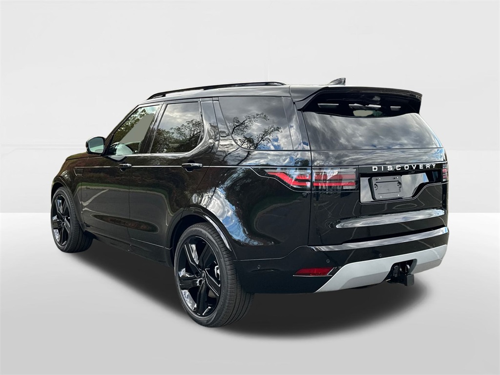 new 2026 Land Rover Discovery car, priced at $80,940