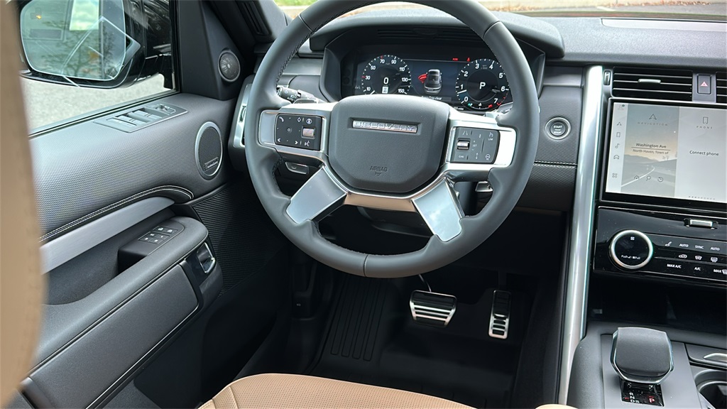 new 2026 Land Rover Discovery car, priced at $80,940