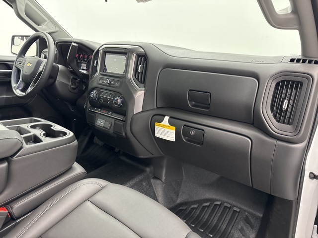 new 2026 Chevrolet Silverado 1500 car, priced at $43,032