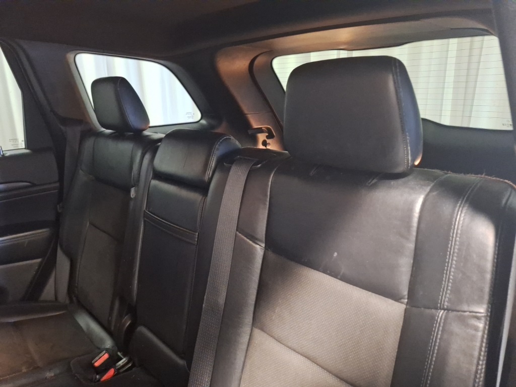 used 2020 Jeep Grand Cherokee car, priced at $19,499