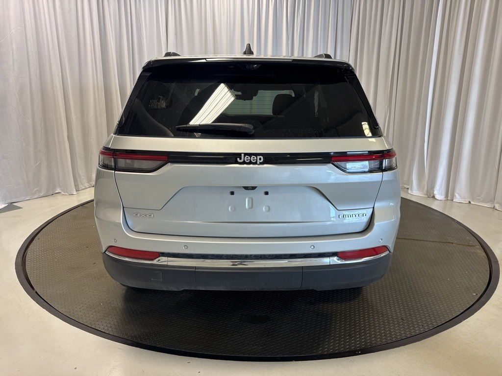 used 2025 Jeep Grand Cherokee car, priced at $42,000