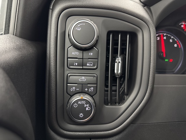 new 2026 Chevrolet Silverado 1500 car, priced at $46,620