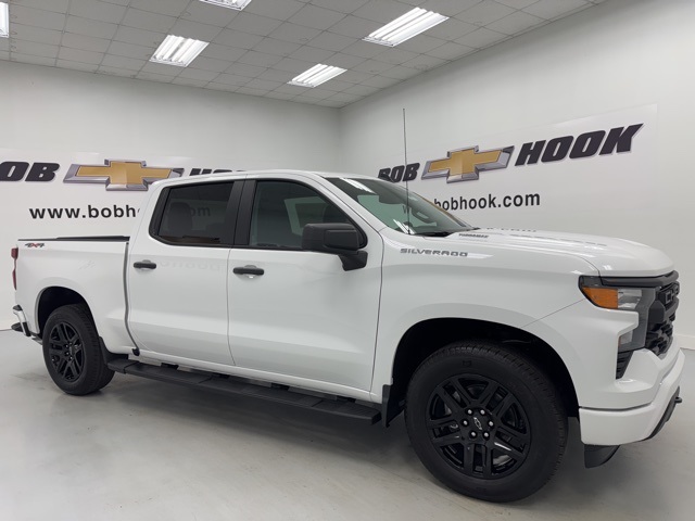 new 2026 Chevrolet Silverado 1500 car, priced at $46,620