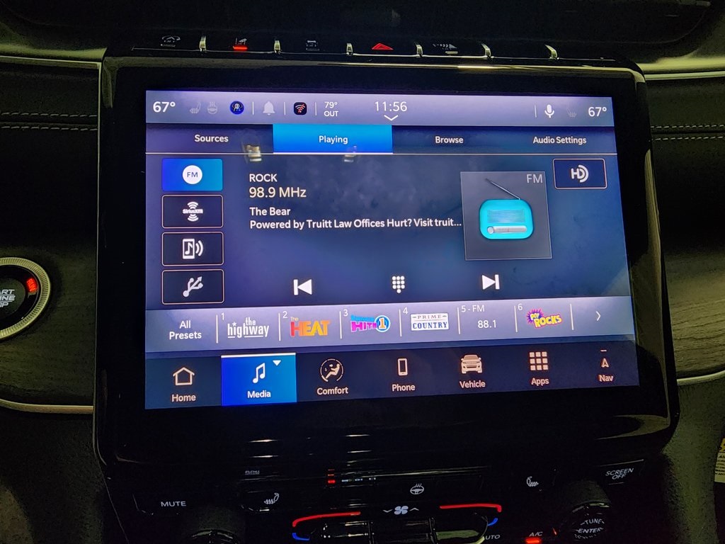 new 2025 Jeep Grand Cherokee car, priced at $43,631