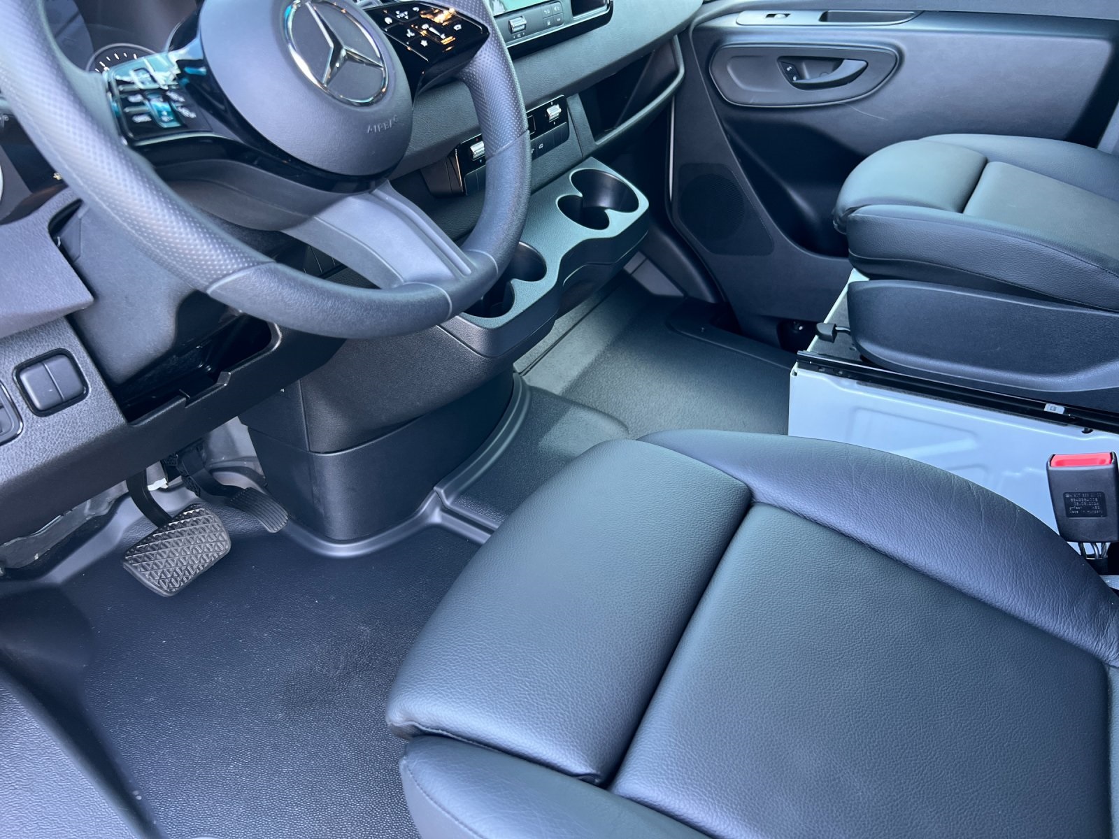 used 2025 Mercedes-Benz Sprinter 2500 car, priced at $55,999