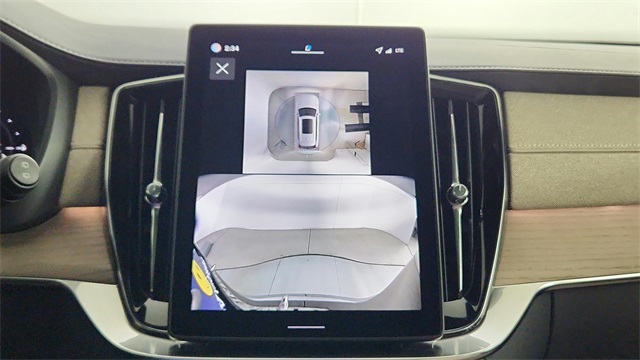 new 2026 Volvo XC90 Plug-In Hybrid car, priced at $84,695