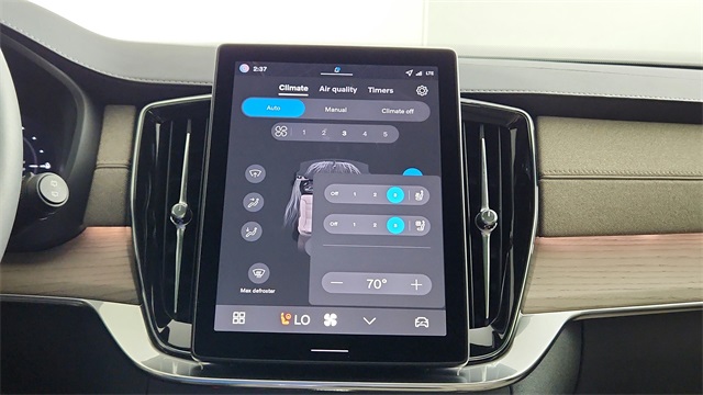 new 2026 Volvo XC90 Plug-In Hybrid car, priced at $84,695