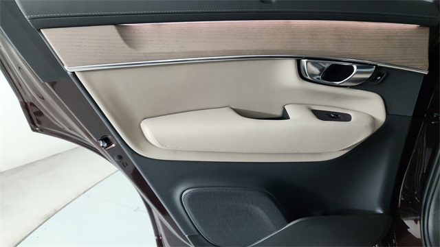 new 2026 Volvo XC90 Plug-In Hybrid car, priced at $84,695