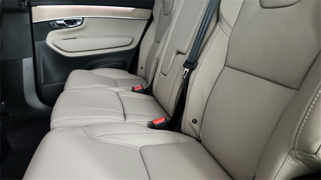 new 2026 Volvo XC90 Plug-In Hybrid car, priced at $84,695