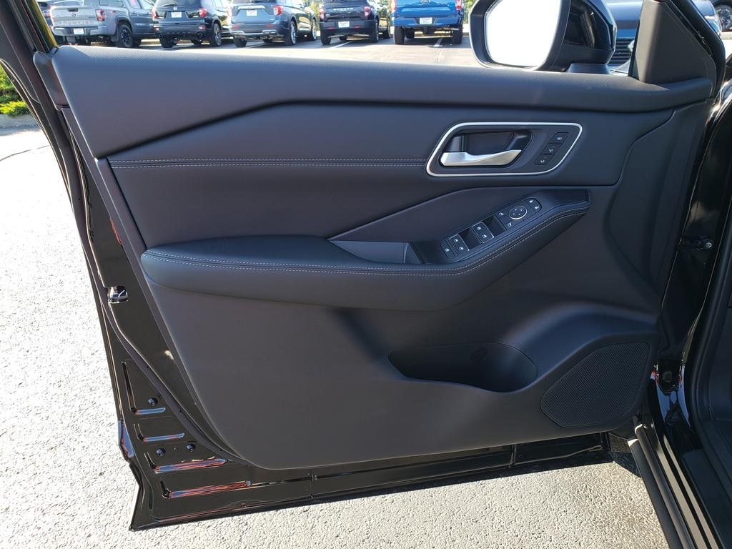 new 2026 Nissan Rogue car, priced at $39,004