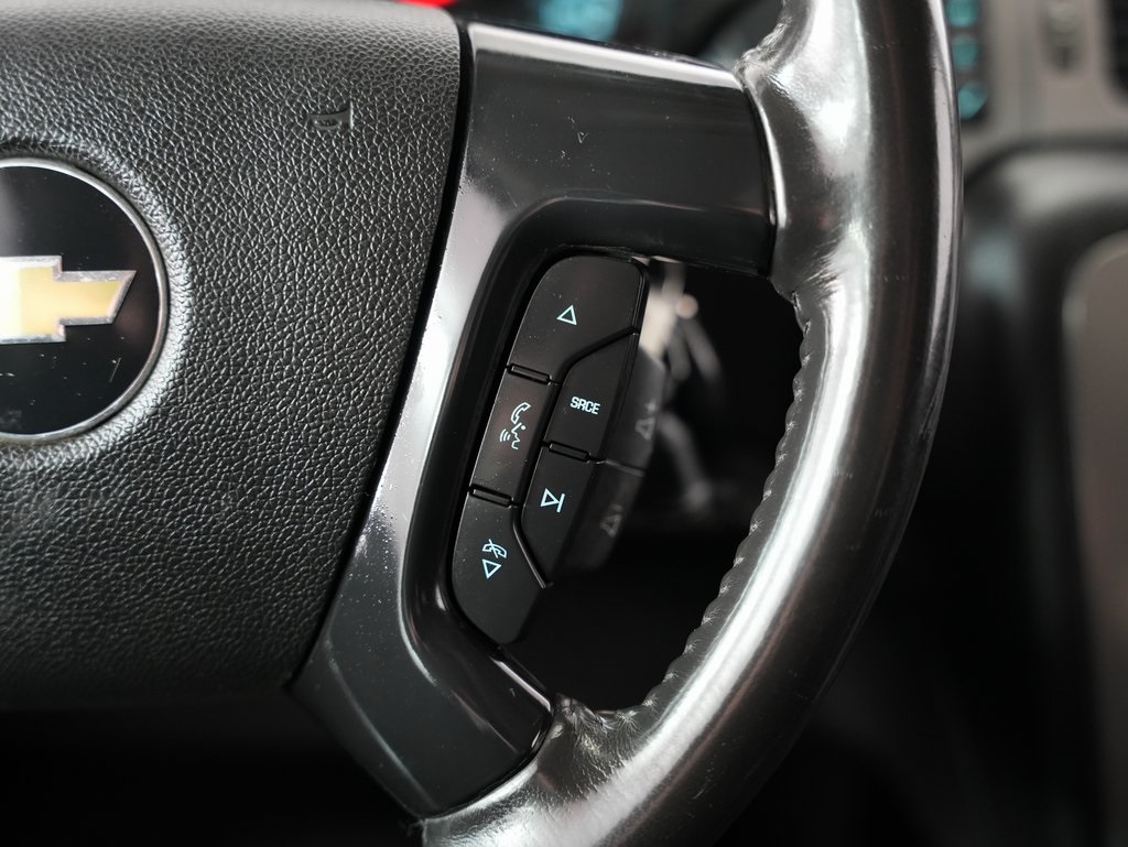 used 2010 Chevrolet Avalanche 1500 car, priced at $6,000