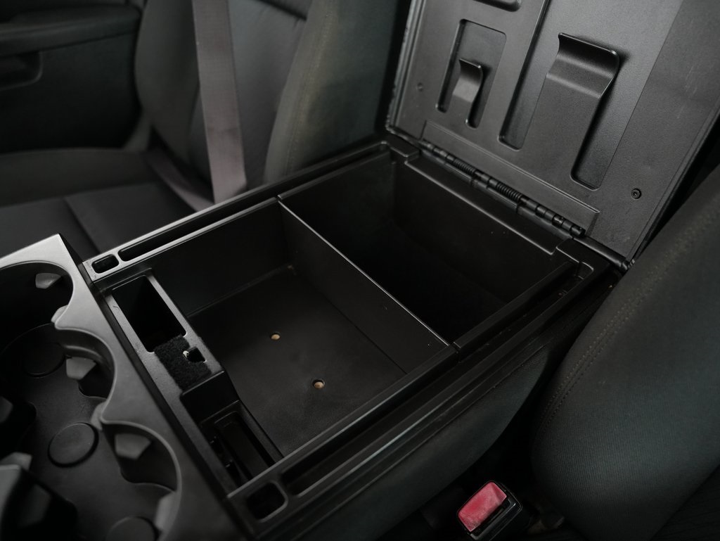 used 2010 Chevrolet Avalanche 1500 car, priced at $6,000