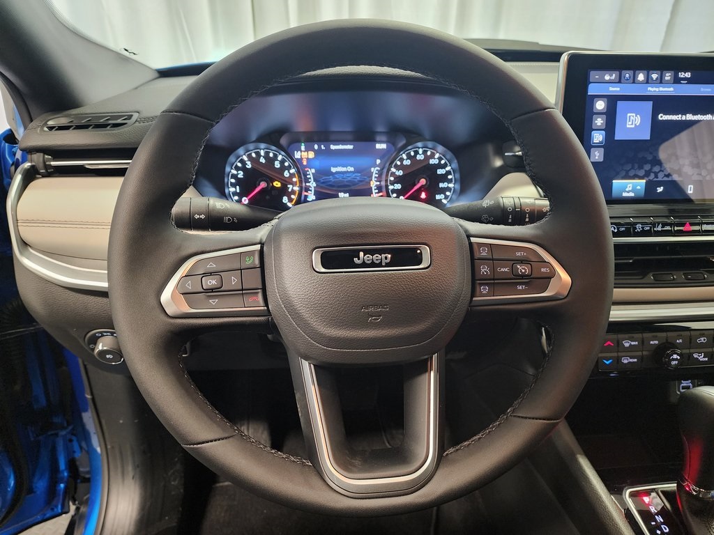 new 2025 Jeep Compass car, priced at $30,985
