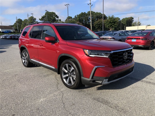 new 2025 Honda Pilot car, priced at $54,485