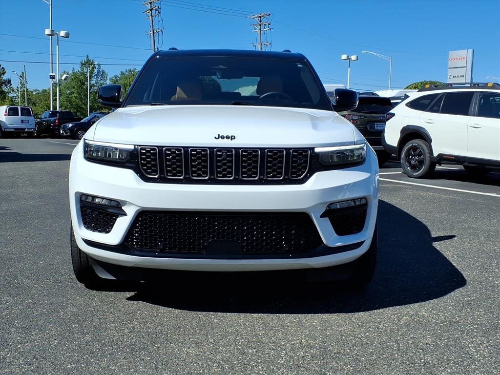 used 2024 Jeep Grand Cherokee car, priced at $55,900