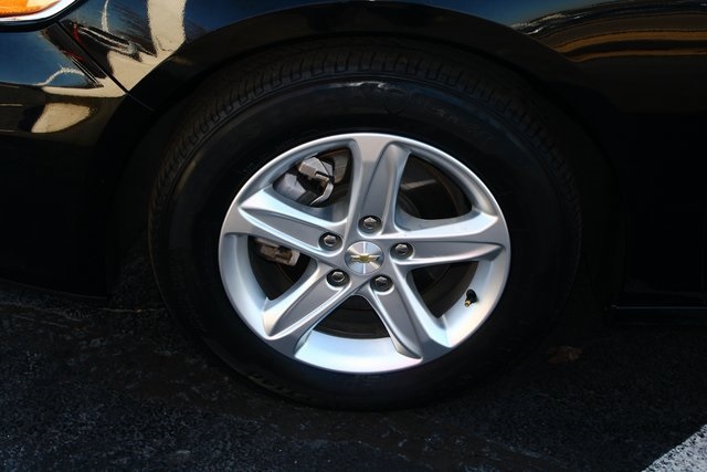 used 2024 Chevrolet Malibu car, priced at $18,308