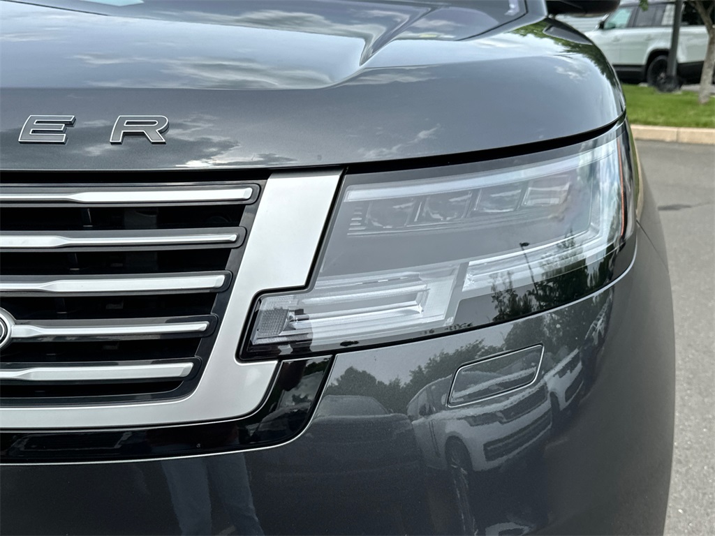 used 2023 Land Rover Range Rover car, priced at $129,981