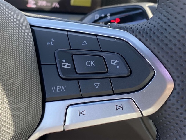 new 2025 Volkswagen Tiguan car, priced at $39,486