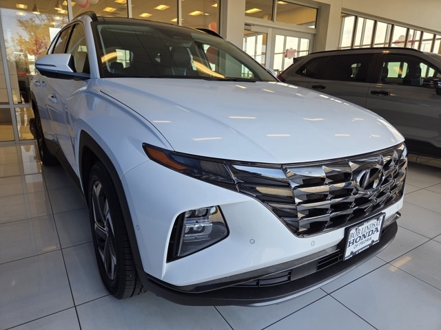 used 2022 Toyota Highlander car, priced at $35,577