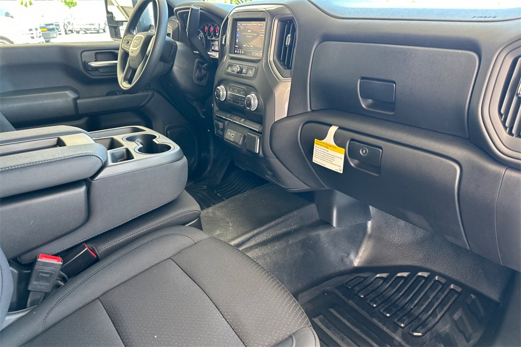 new 2025 GMC Sierra 3500HD car, priced at $53,918