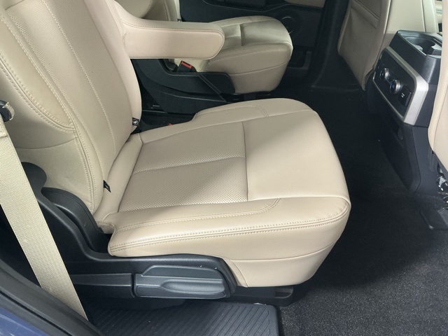 used 2022 Ford Expedition car, priced at $40,701