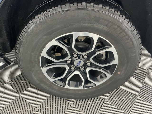 used 2022 Ford Expedition car, priced at $40,701