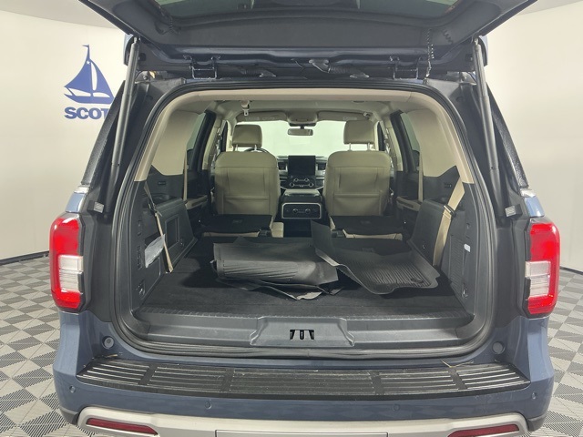 used 2022 Ford Expedition car, priced at $40,701