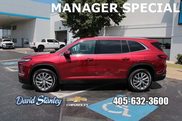 used 2025 Buick Enclave car, priced at $37,200