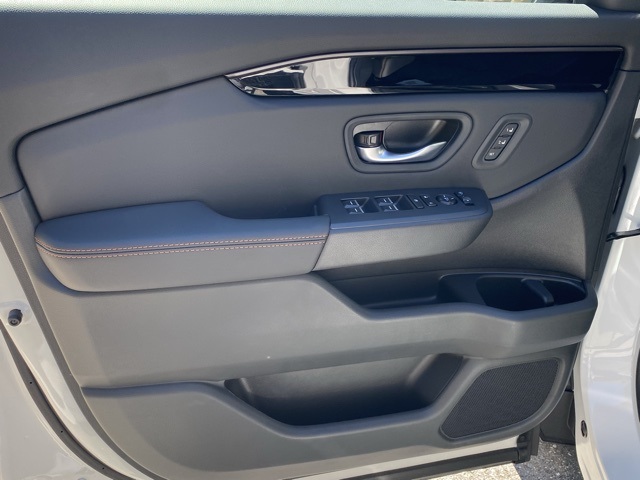 new 2025 Honda Pilot car, priced at $47,718