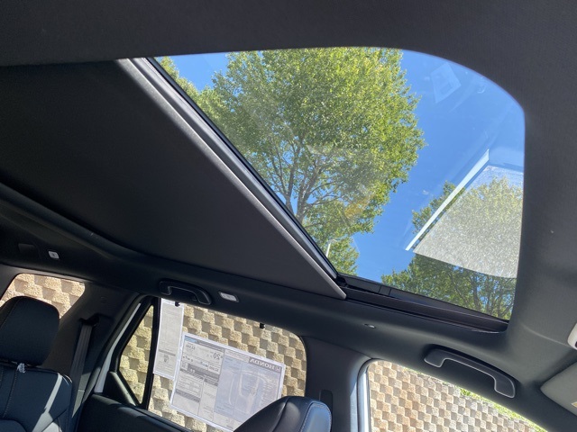 new 2025 Honda Pilot car, priced at $47,718