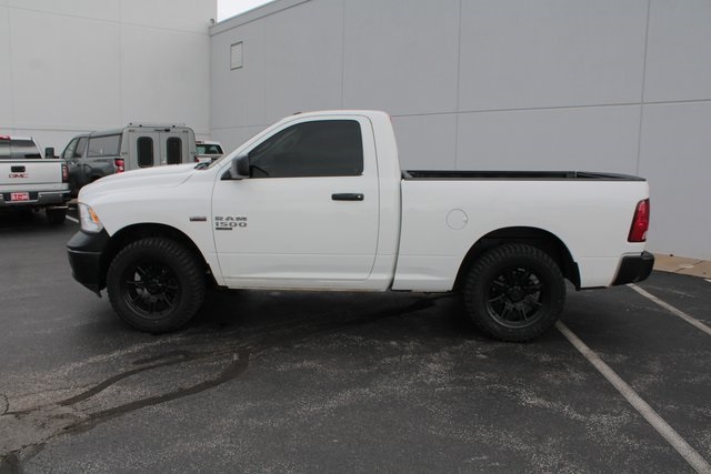 used 2022 Ram 1500 Classic car, priced at $27,477
