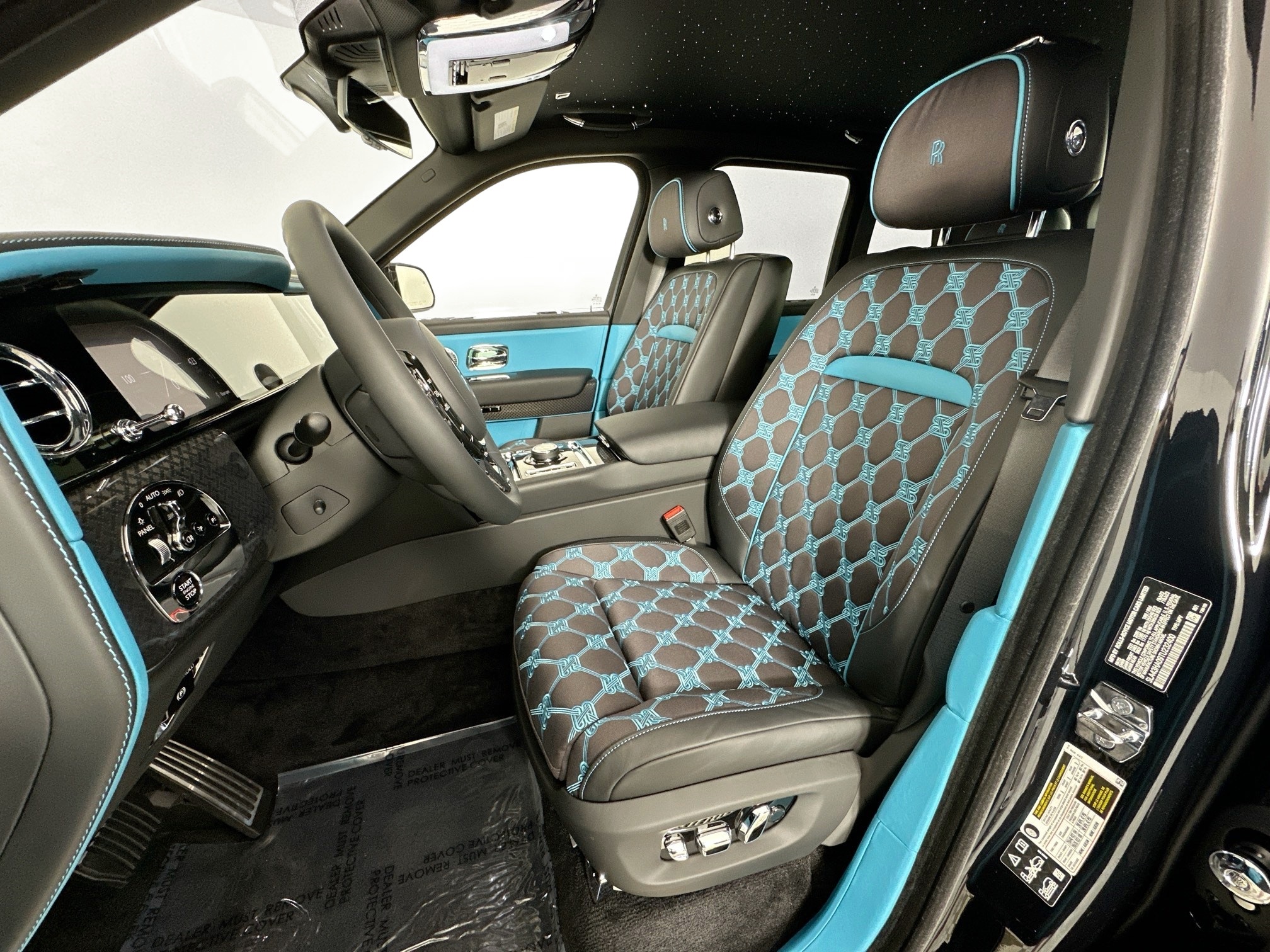 new 2026 Rolls-Royce Cullinan car, priced at $606,350