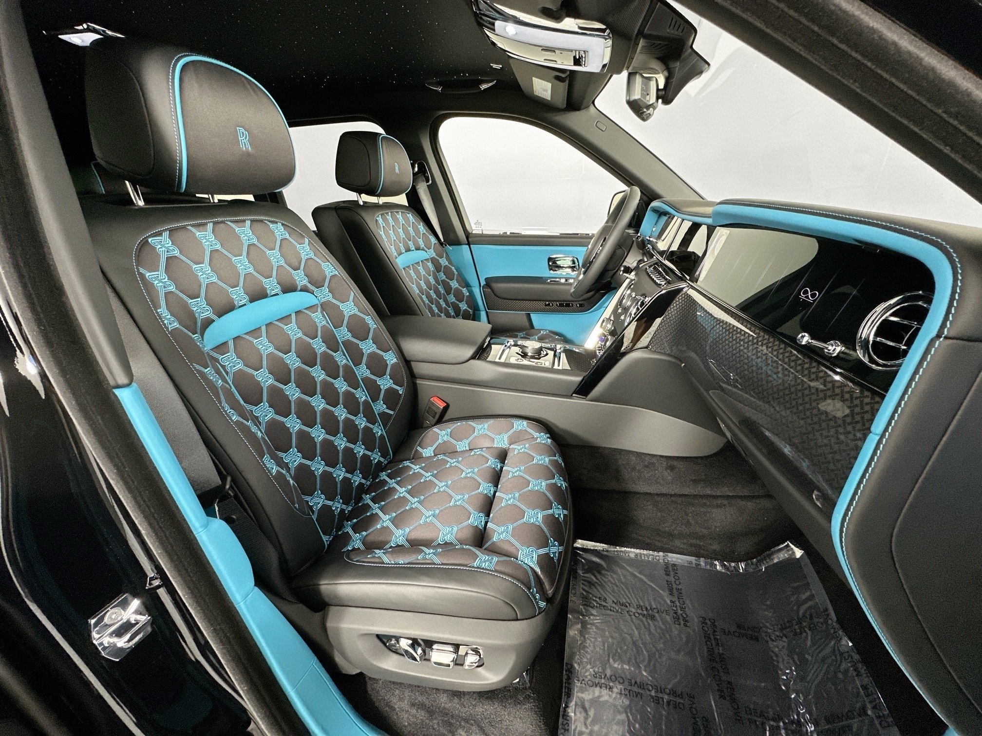 new 2026 Rolls-Royce Cullinan car, priced at $606,350