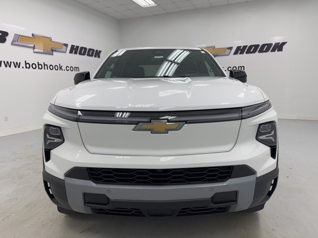 new 2026 Chevrolet Silverado EV car, priced at $63,694