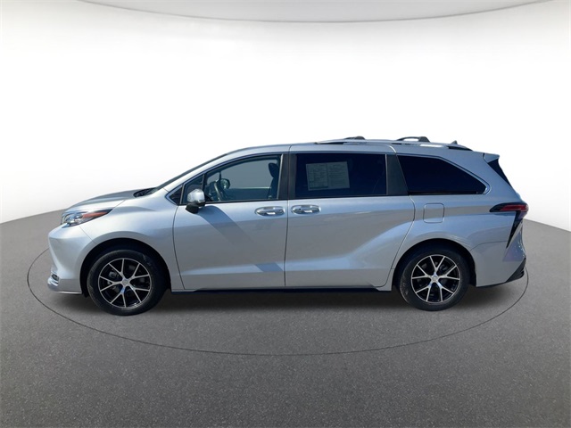 used 2024 Toyota Sienna car, priced at $53,911